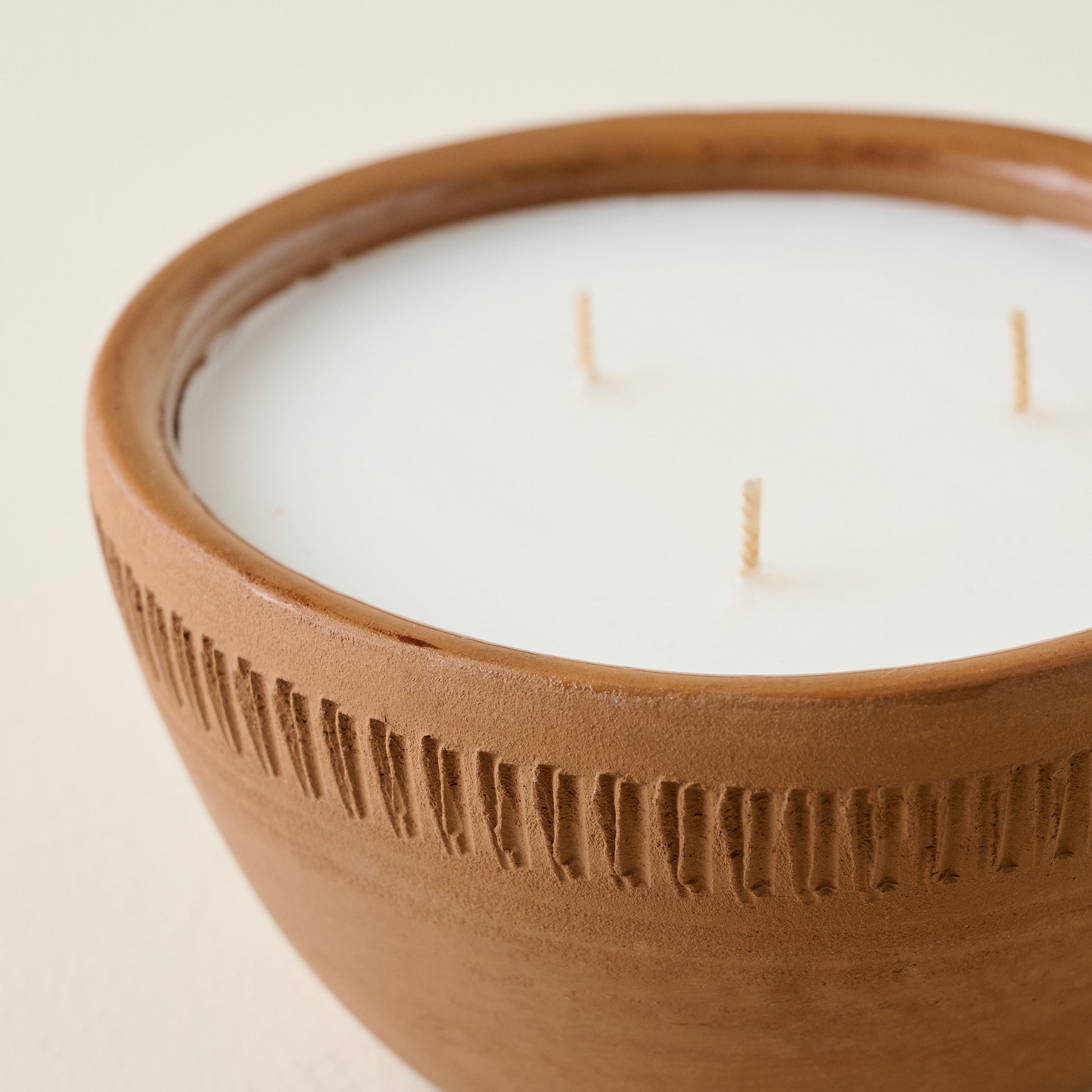 Magnolia Greenhouse Rustic Bowl Candle up close