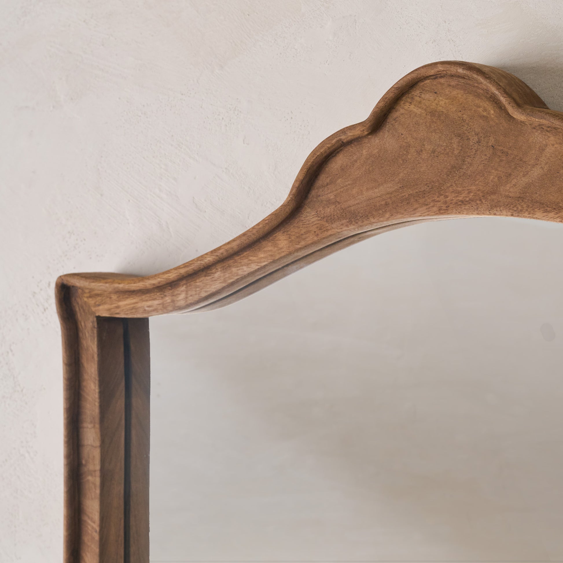 Antiqued Inez Vanity Mirror up close