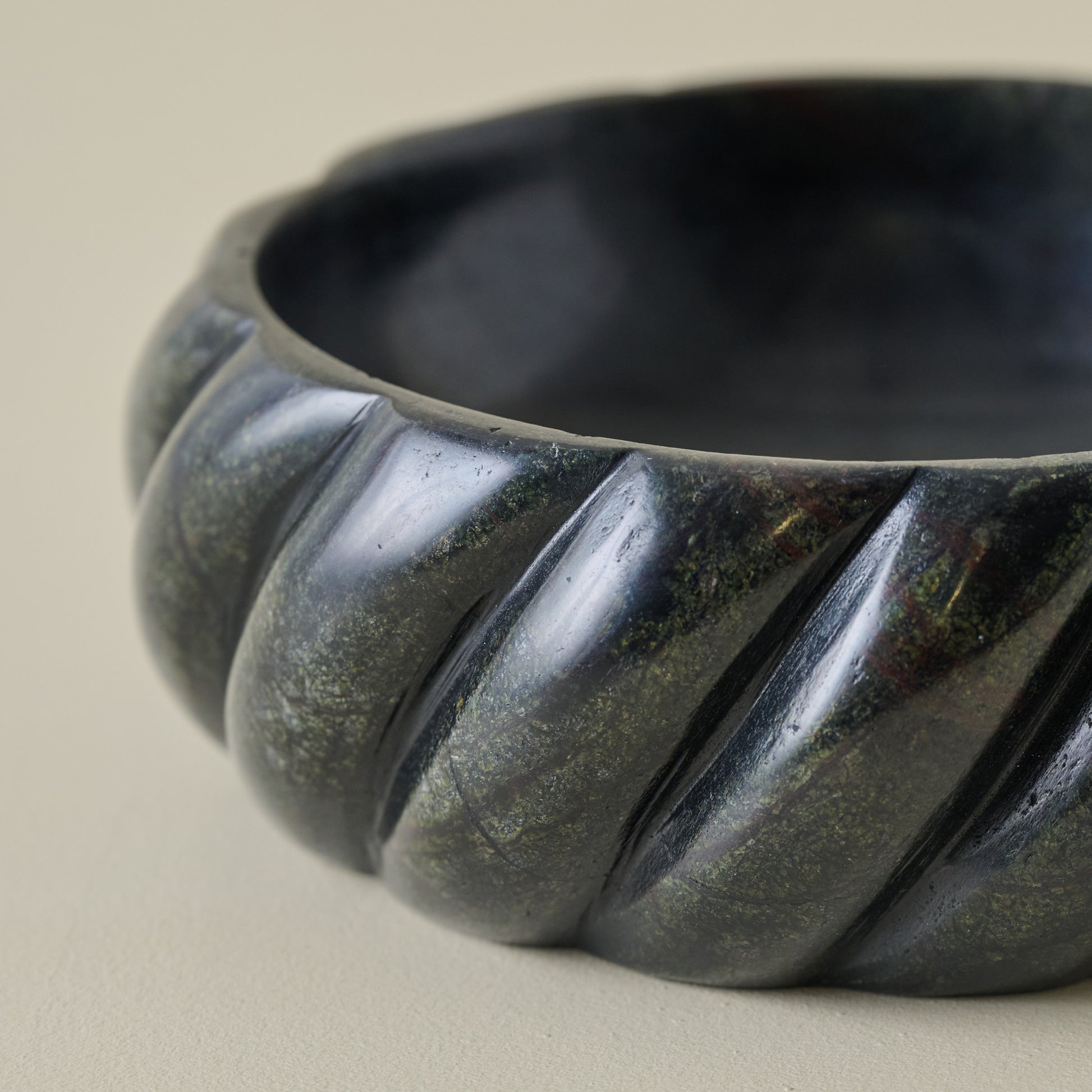 Twisted Marble Trinket Bowl up close
