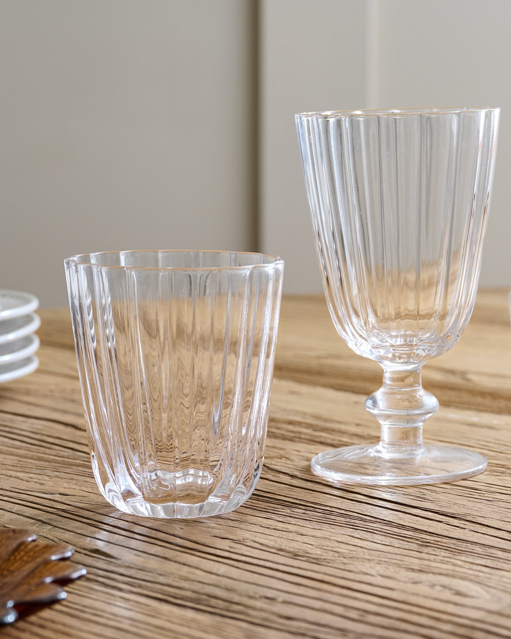 Scalloped Ruffled Rim Scalloped Rim Glass Tumbler – Magnolia