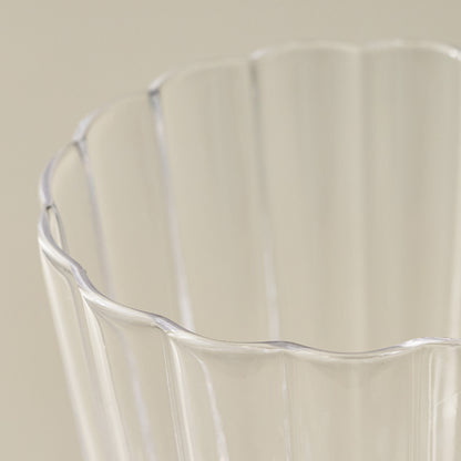 Scalloped Rim Glass Tumbler up close