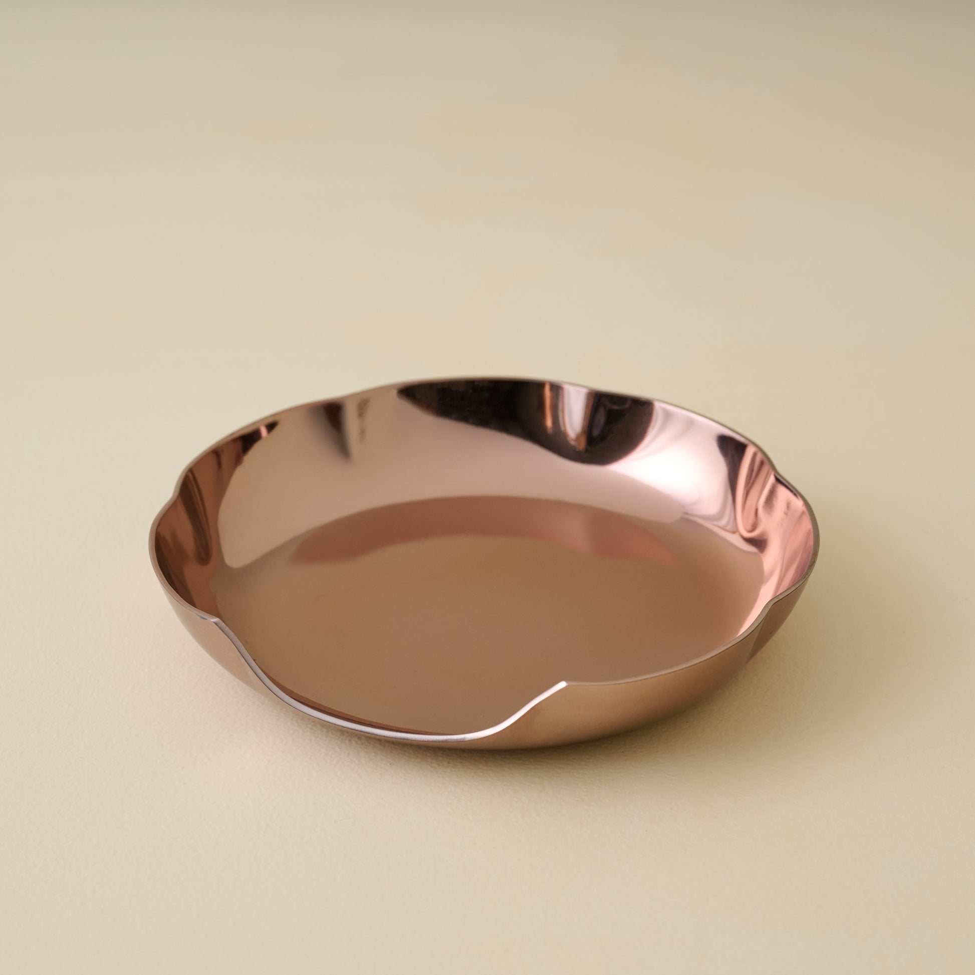 Magnolia Copper Scalloped Spoon Rest