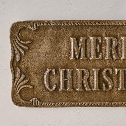 Antique-Inspired Merry Christmas Plaque up close