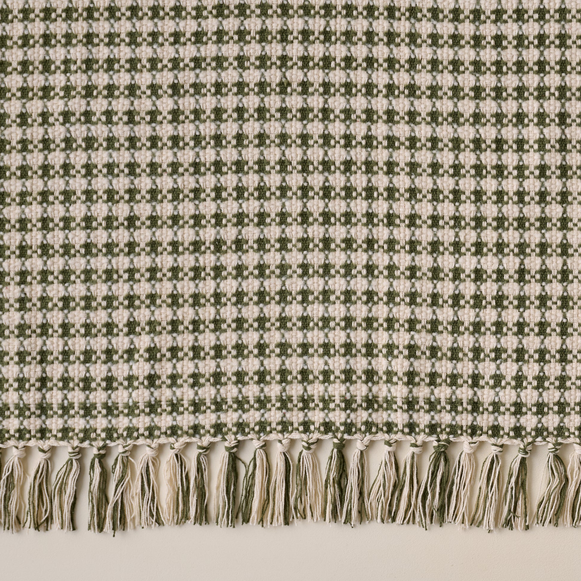 Ivory & Green Aspen Throw fringe up close