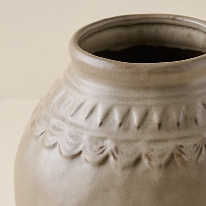 Evelyn Rustic Motif Vase up close