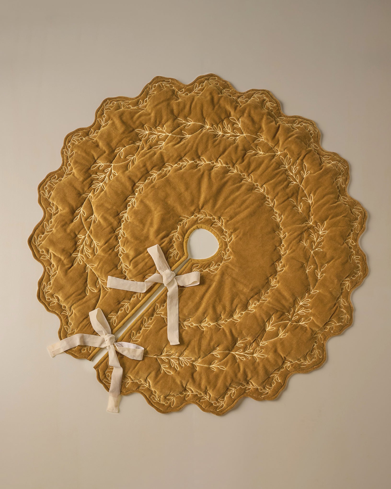 Amber Embroidered Velvet Tree Skirt