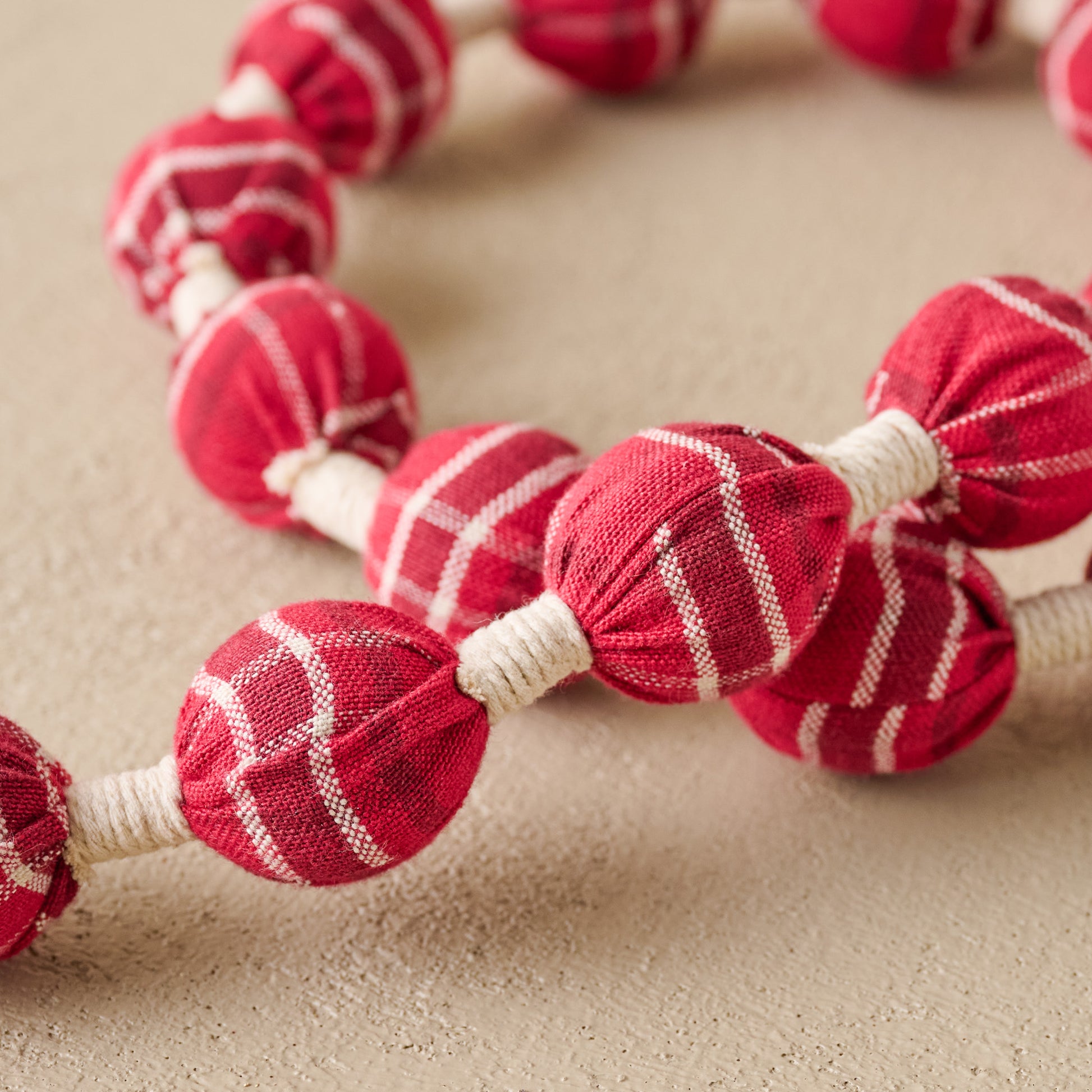 Home Again Plaid Garland up close
