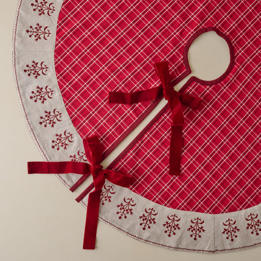 Vintage Red Plaid Tree Skirt