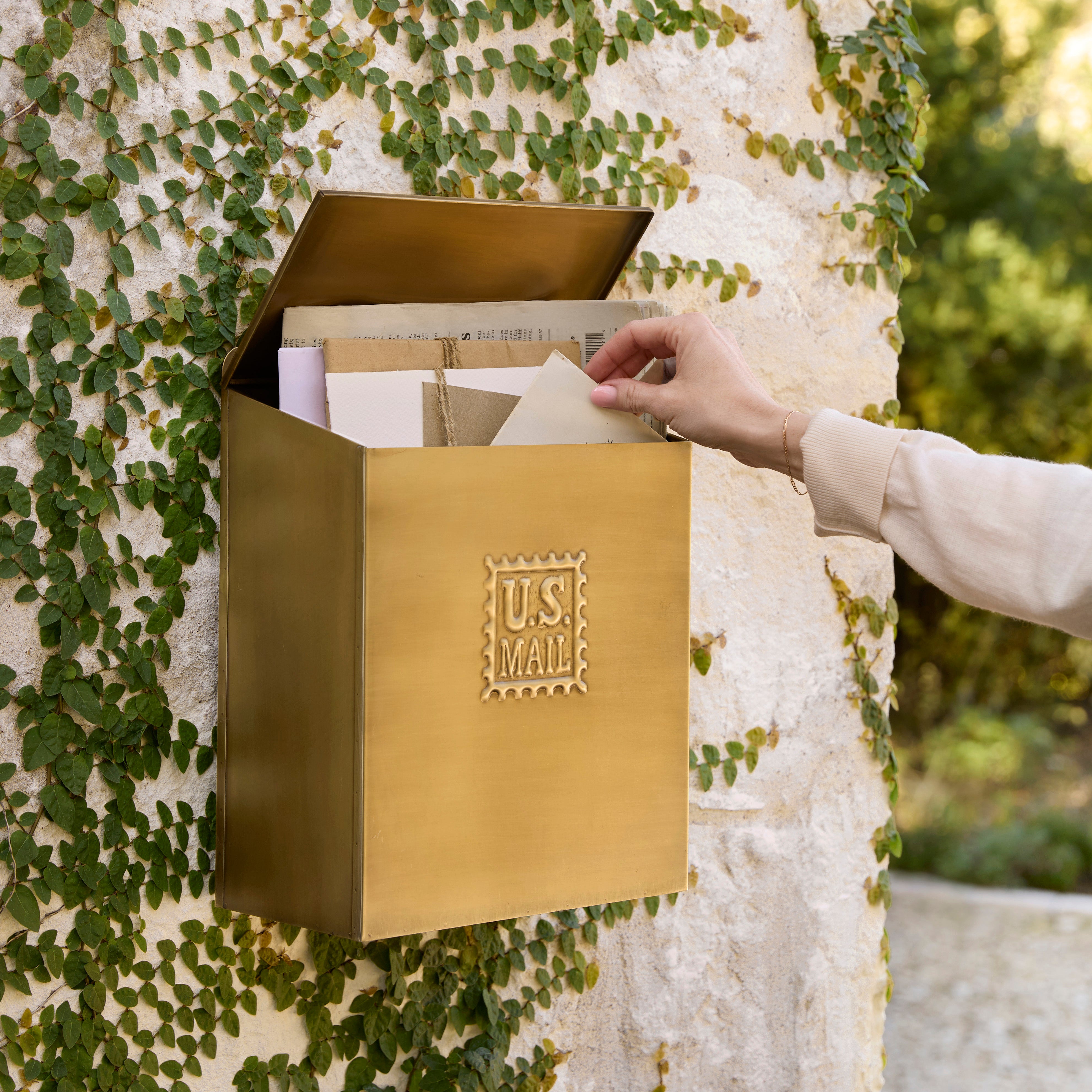 Antique Inspired Brass Mail Box - Thumbnail 4