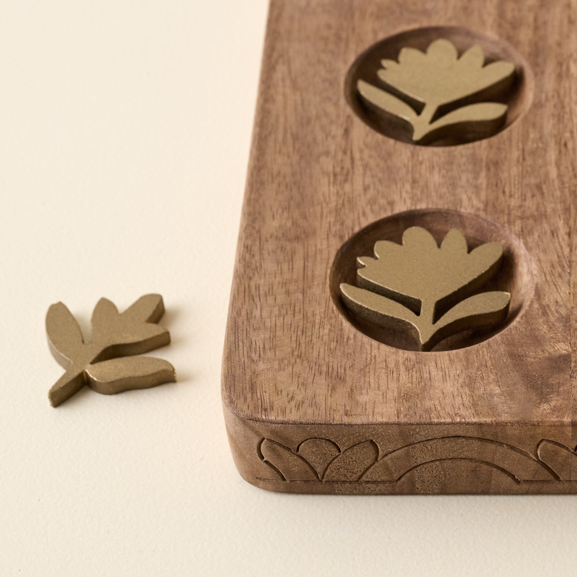 Hand Carved Wood Floral Tic Tac Toe close up view