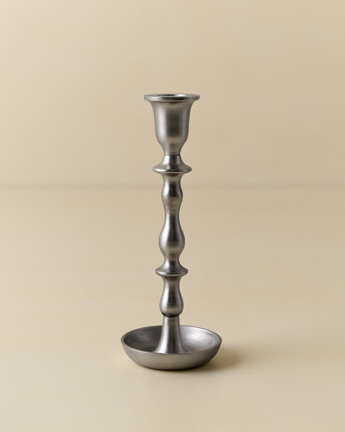 Cassandra Candle Holder (small) 