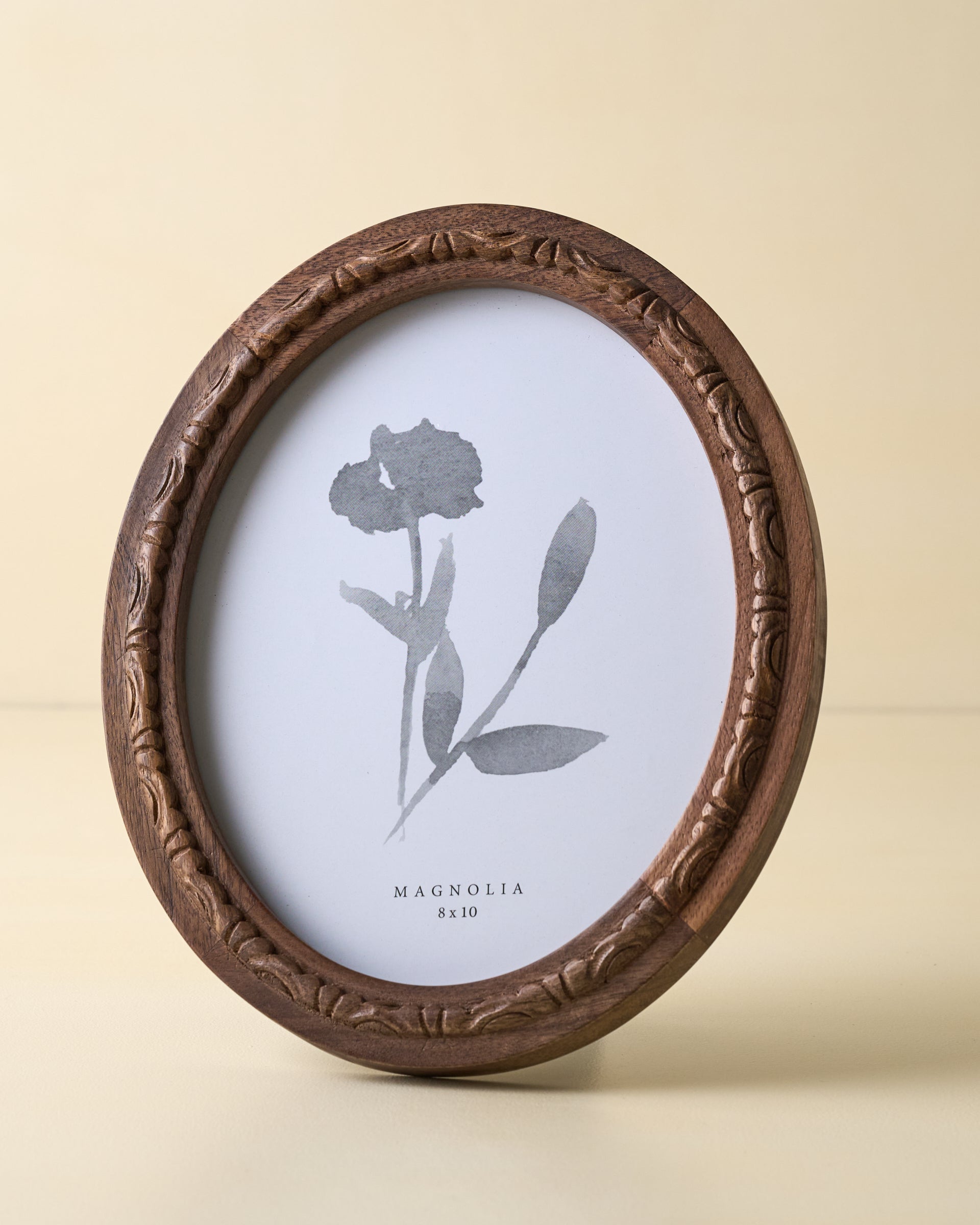Caroline Carved Wood Oval Photo Frame – Magnolia