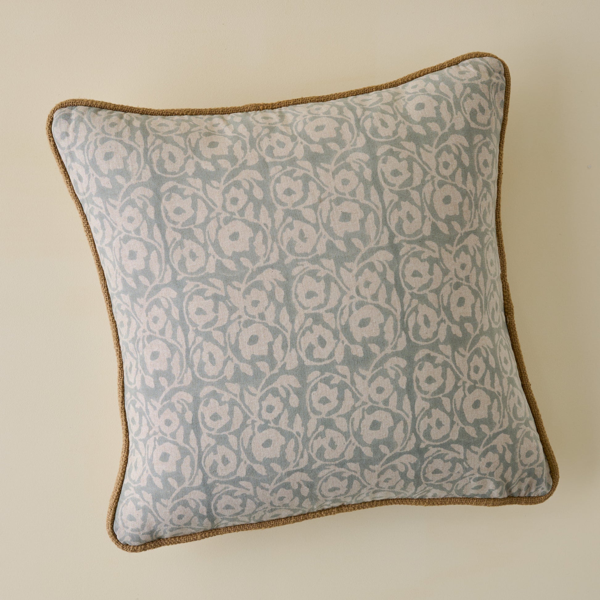 Pivoine Fleurs Pillow