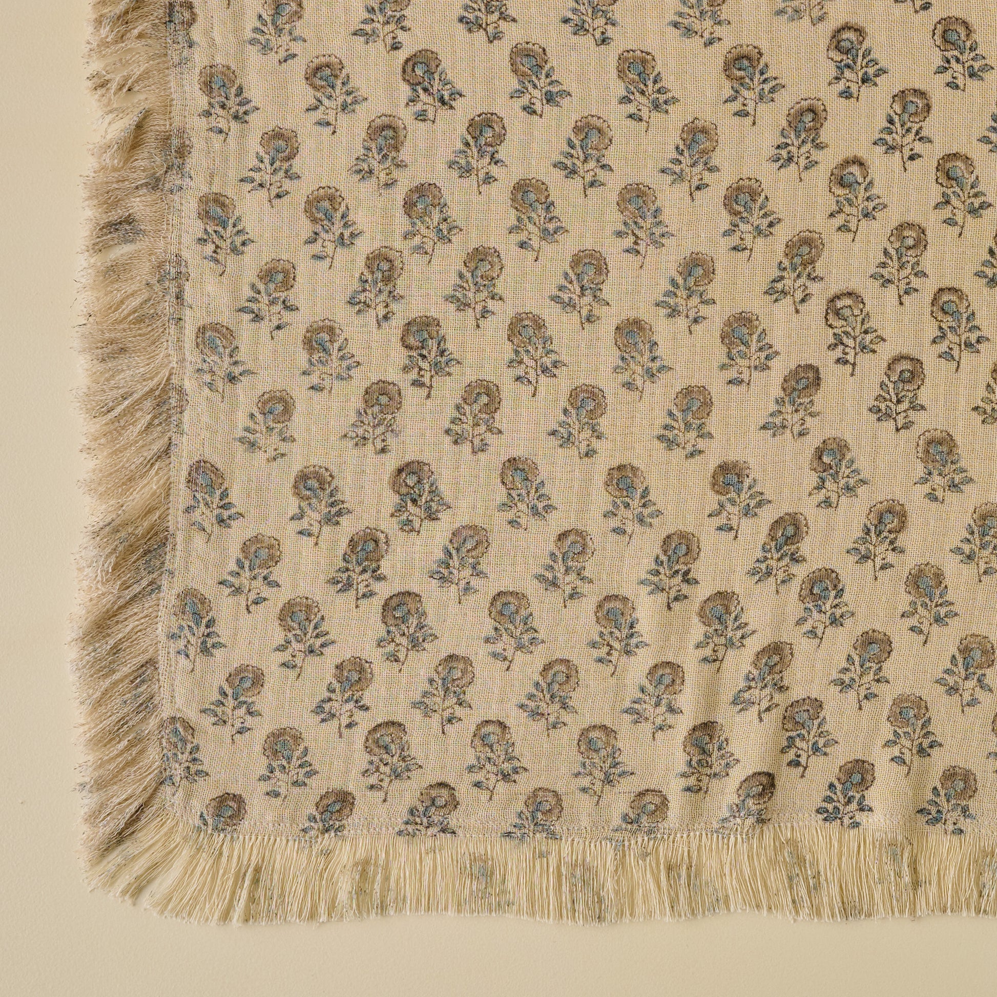 Floral Block Print Reversible Throw close up of floral motif detail with fringe border