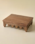 Archie Scalloped Wooden Riser
