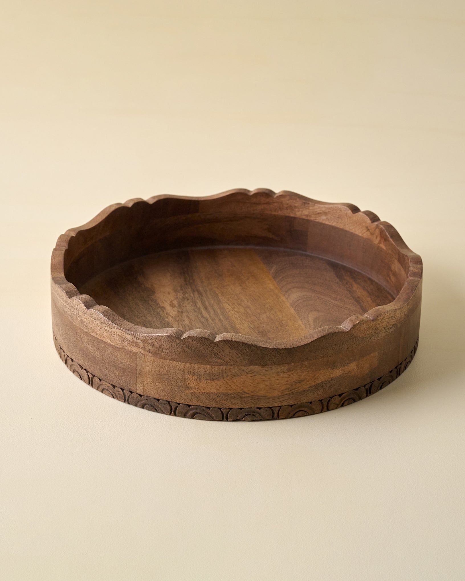 Caroline Carved Wood Round Scalloped Tray