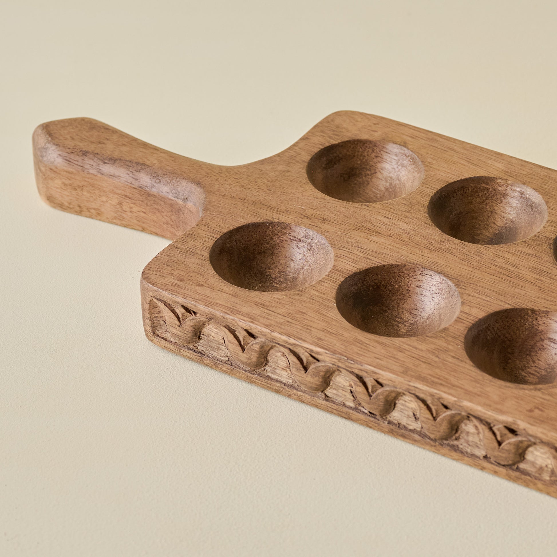 Antiqued Wood Tulip Carved Edge Egg Tray close up view