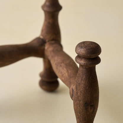 Harrison Antiqued Wood Photo Easel close up view 