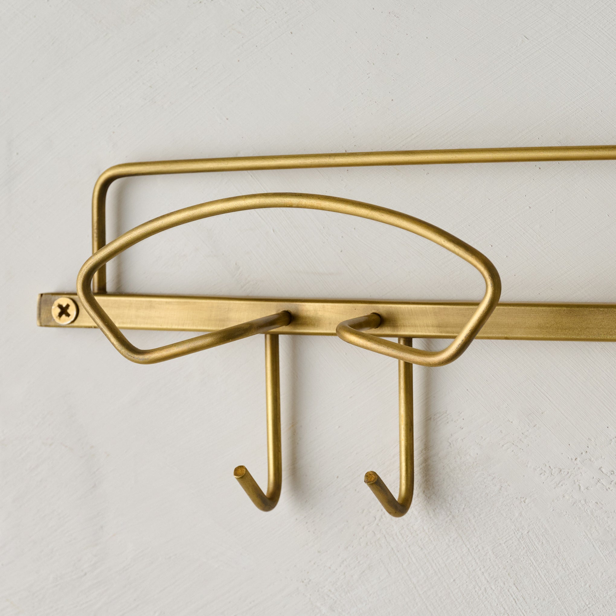 Antique Brass Wyatt Hooks – Magnolia