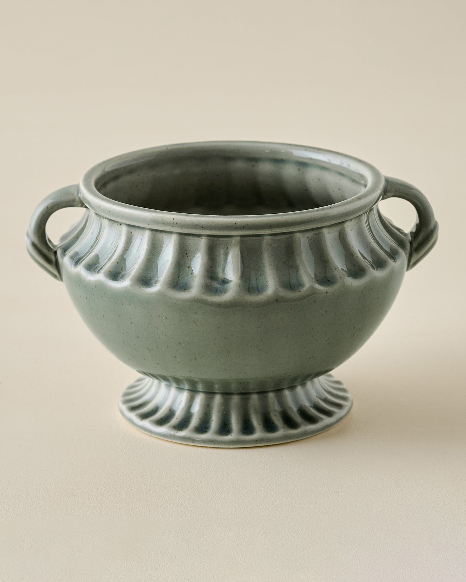 ピエールジョセフルデゥーテ　マグノリア・ソウランゲア Jo's Vintage Inspired Pedestal Vase – Magnolia