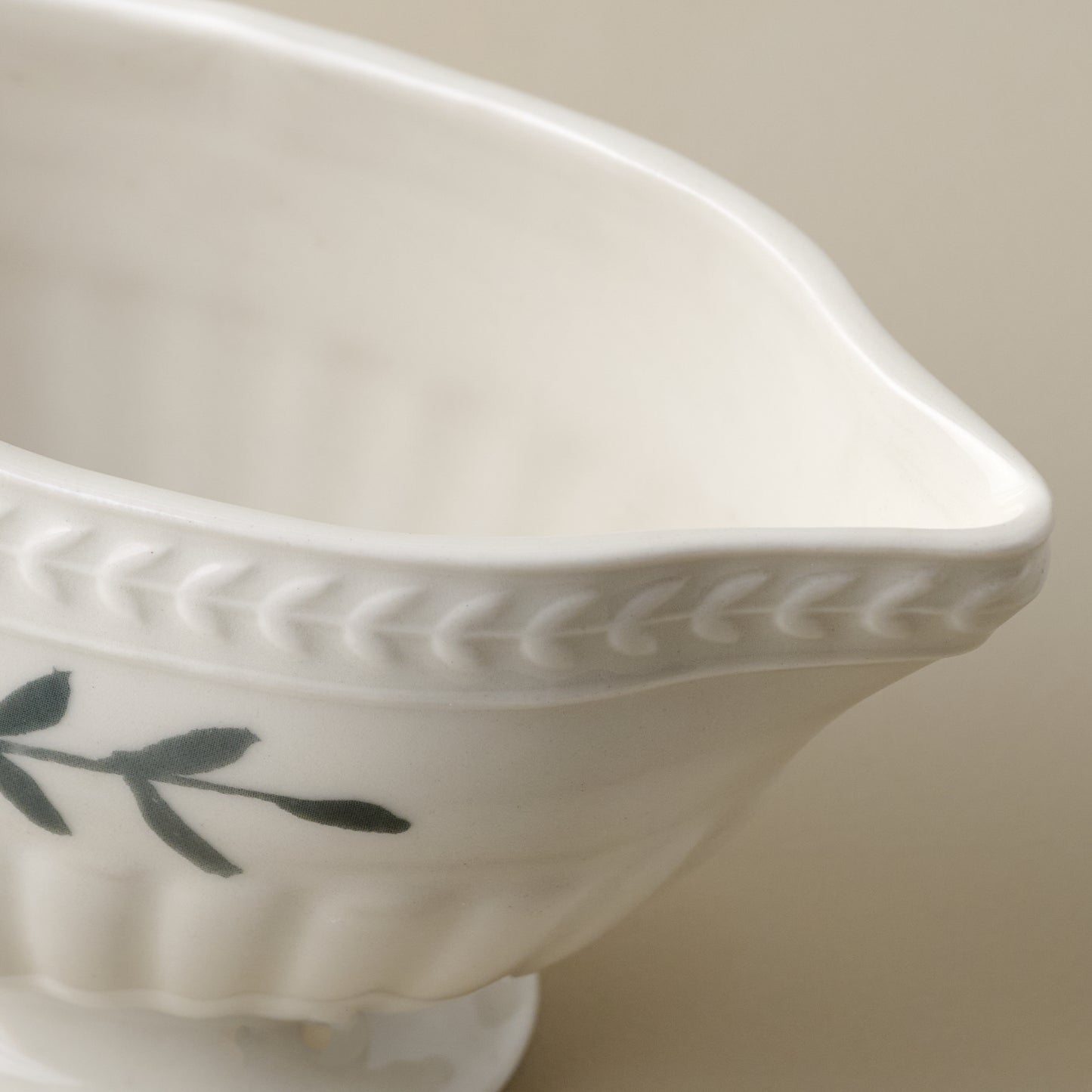 Luna Gravy Boat close up view