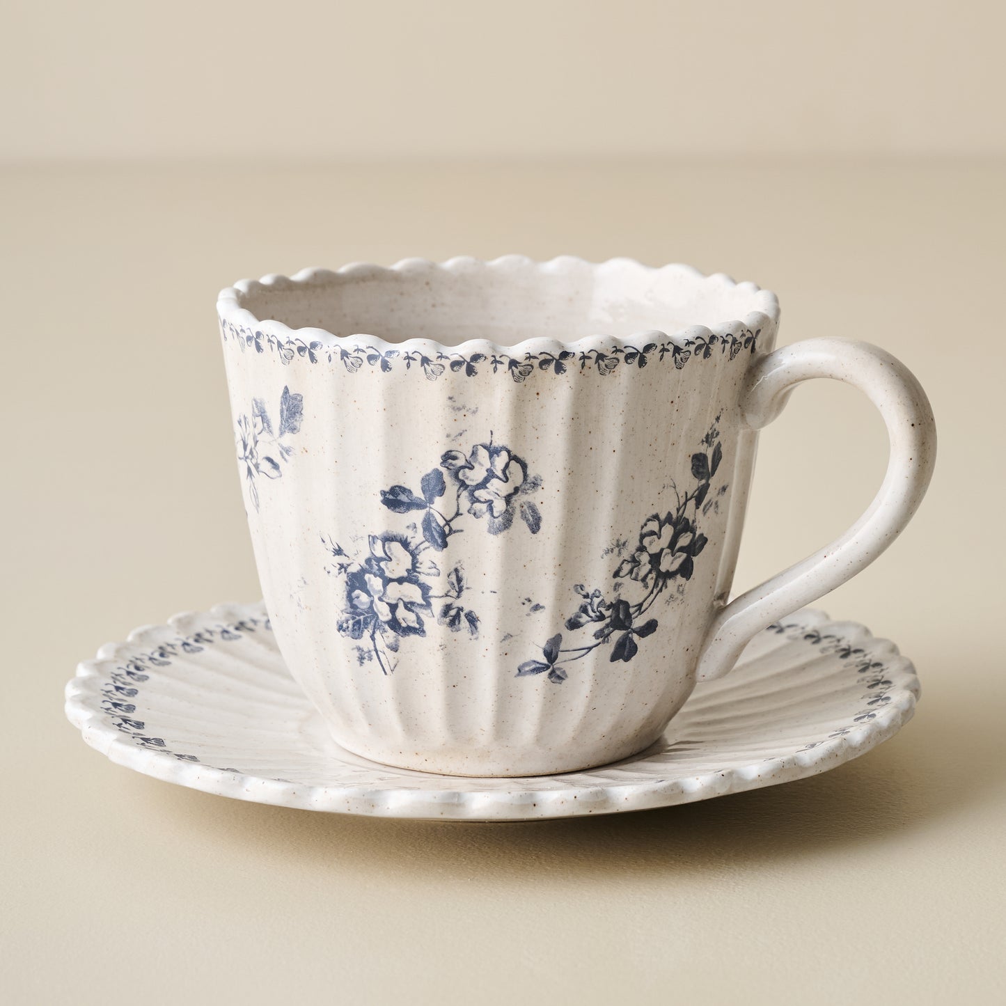 Heirloom Garden Floral Tea Set