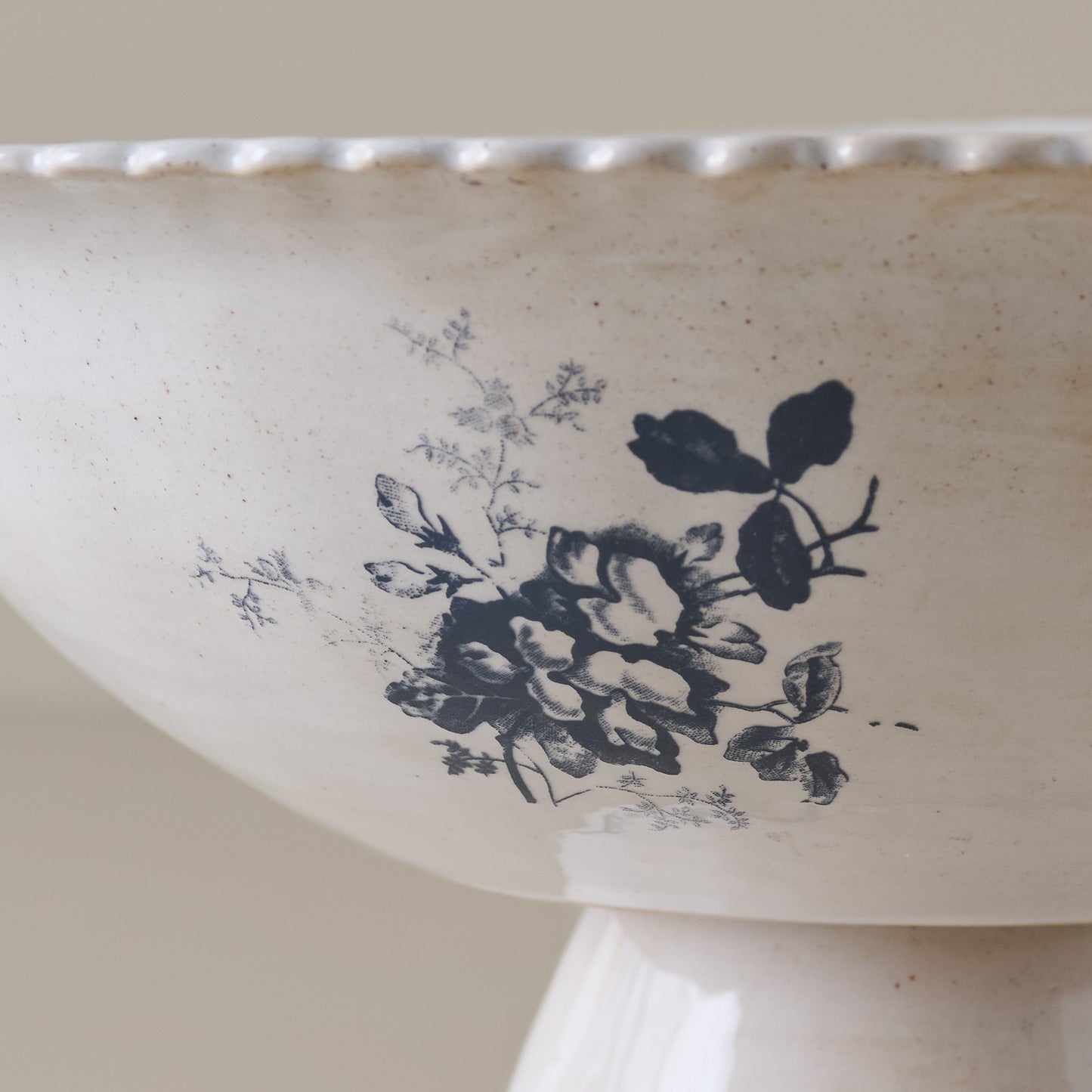 Heirloom Garden Floral Pedestal Serving Bowl close up 