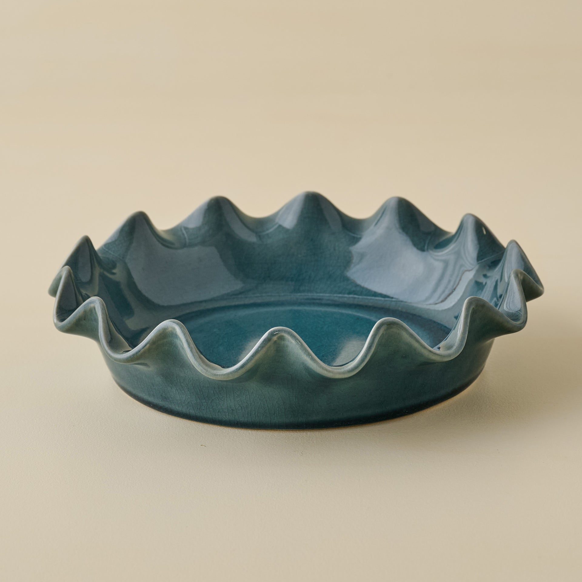 Vintage Blue Scalloped Pie Dish