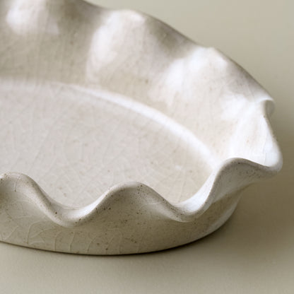 Frankie Ruffled Ceramic Tray (small) close up scalloped edge detail