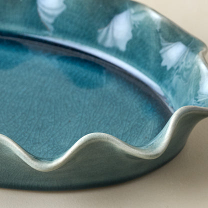 Frankie Ruffled Ceramic Tray (Large) close up view