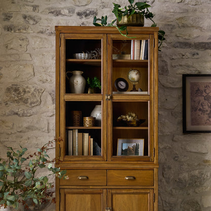 Hammond Cabinet in a room