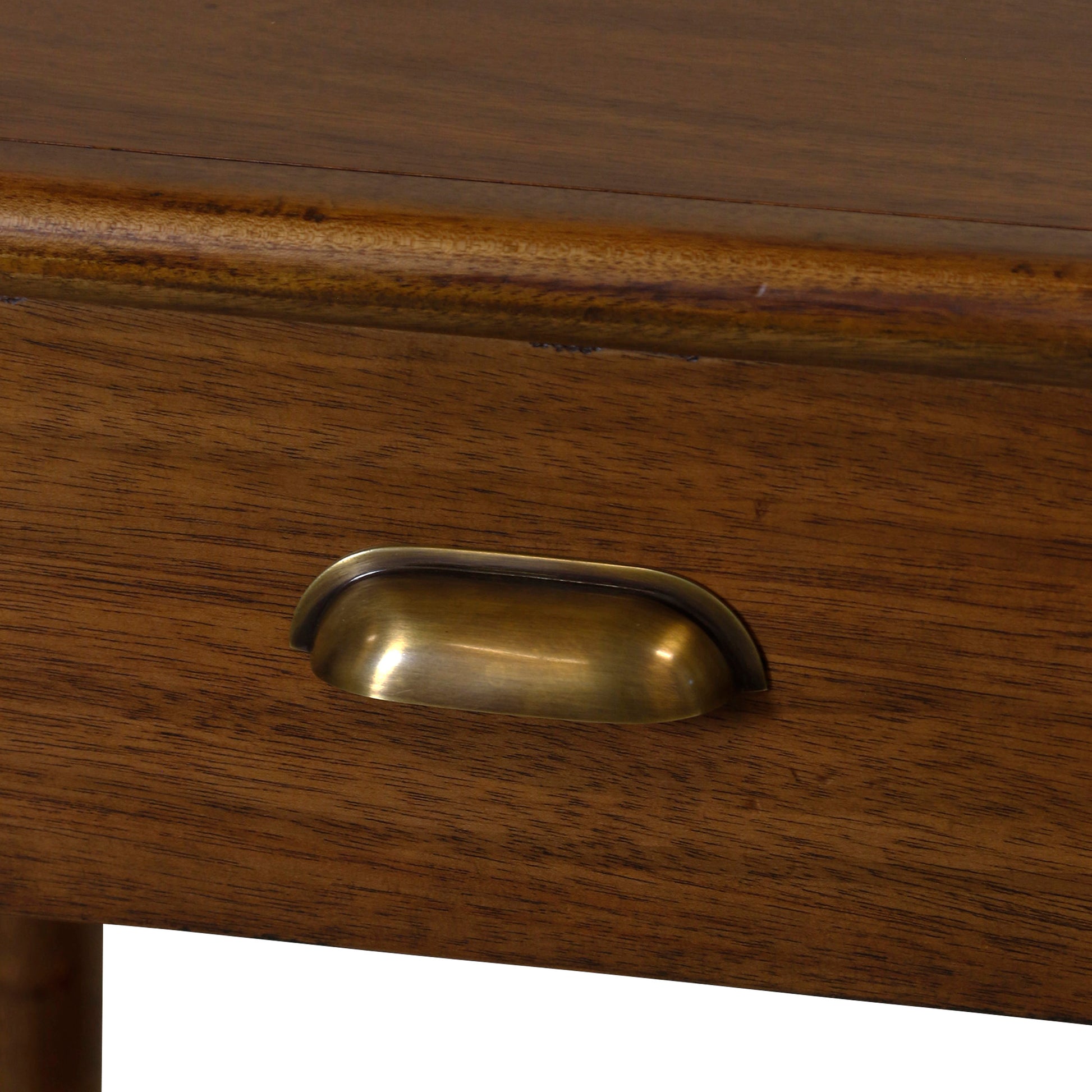 Vera Nightstand close up of drawer handle