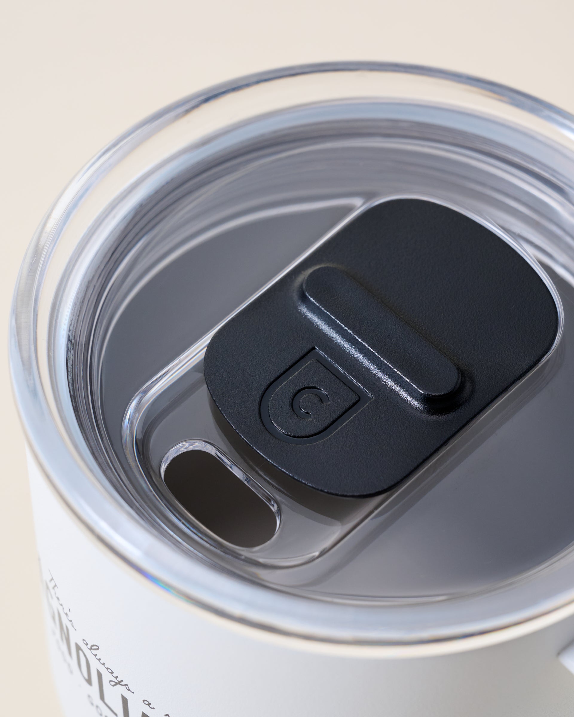 MAGNOLIA TABLE 16 OZ STAINLESS STEEL WHITE ROAM close up of lid