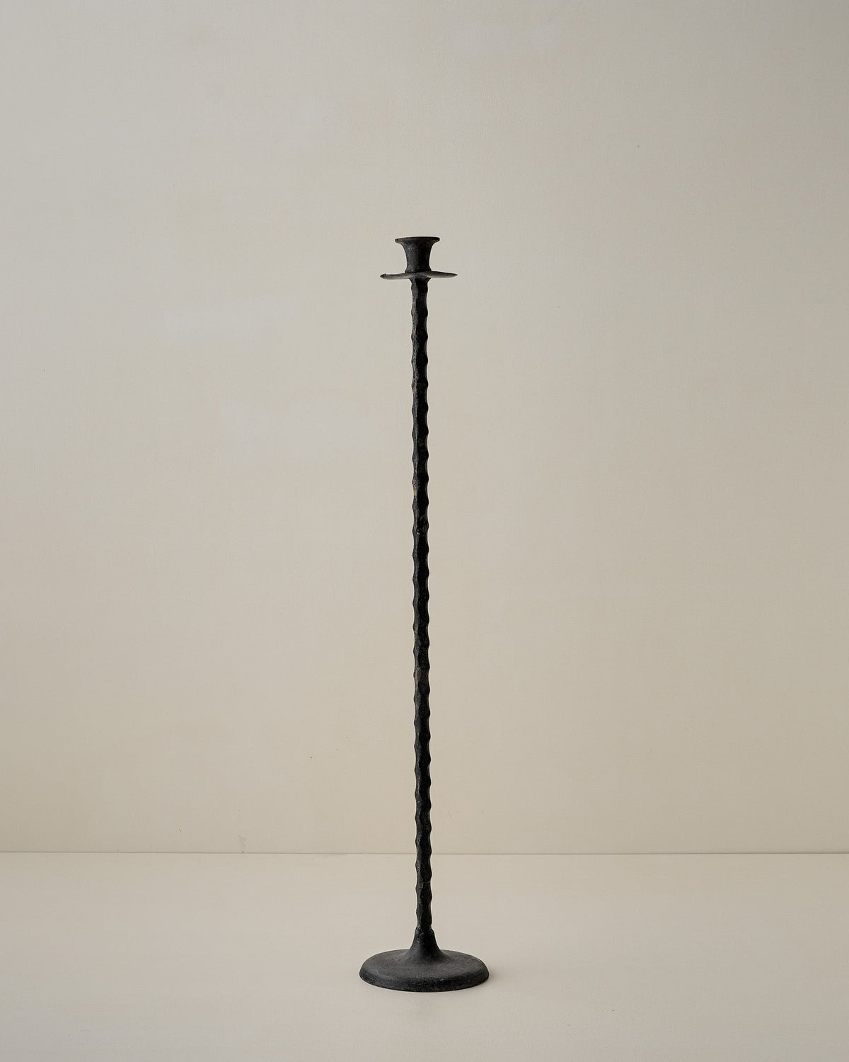 Medium Oversized Iron Taper Holder