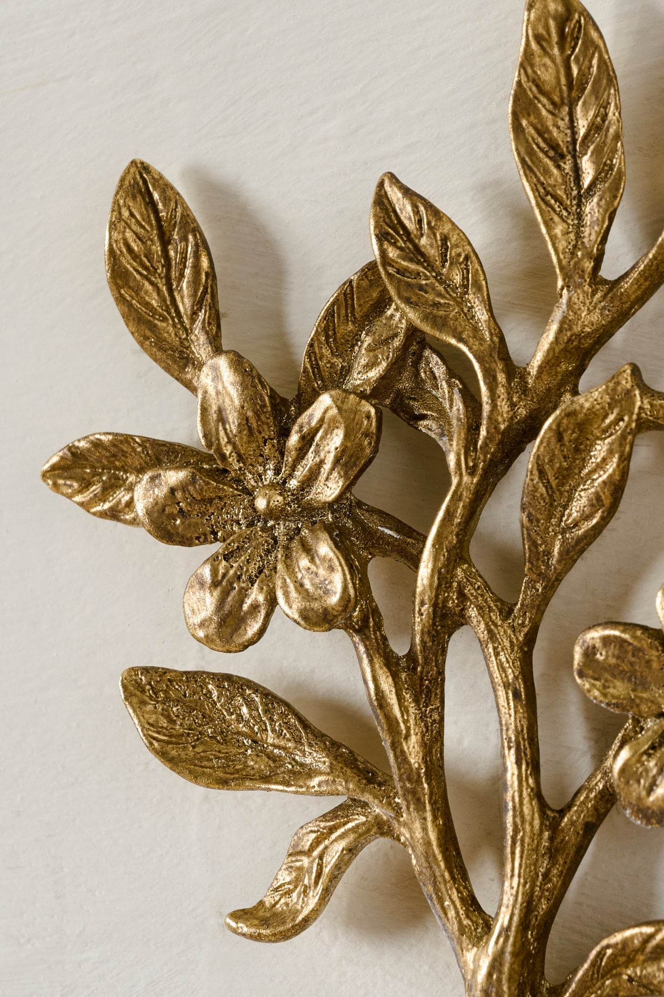 Magnolia Blooms Wall Hook - Thumbnail 3