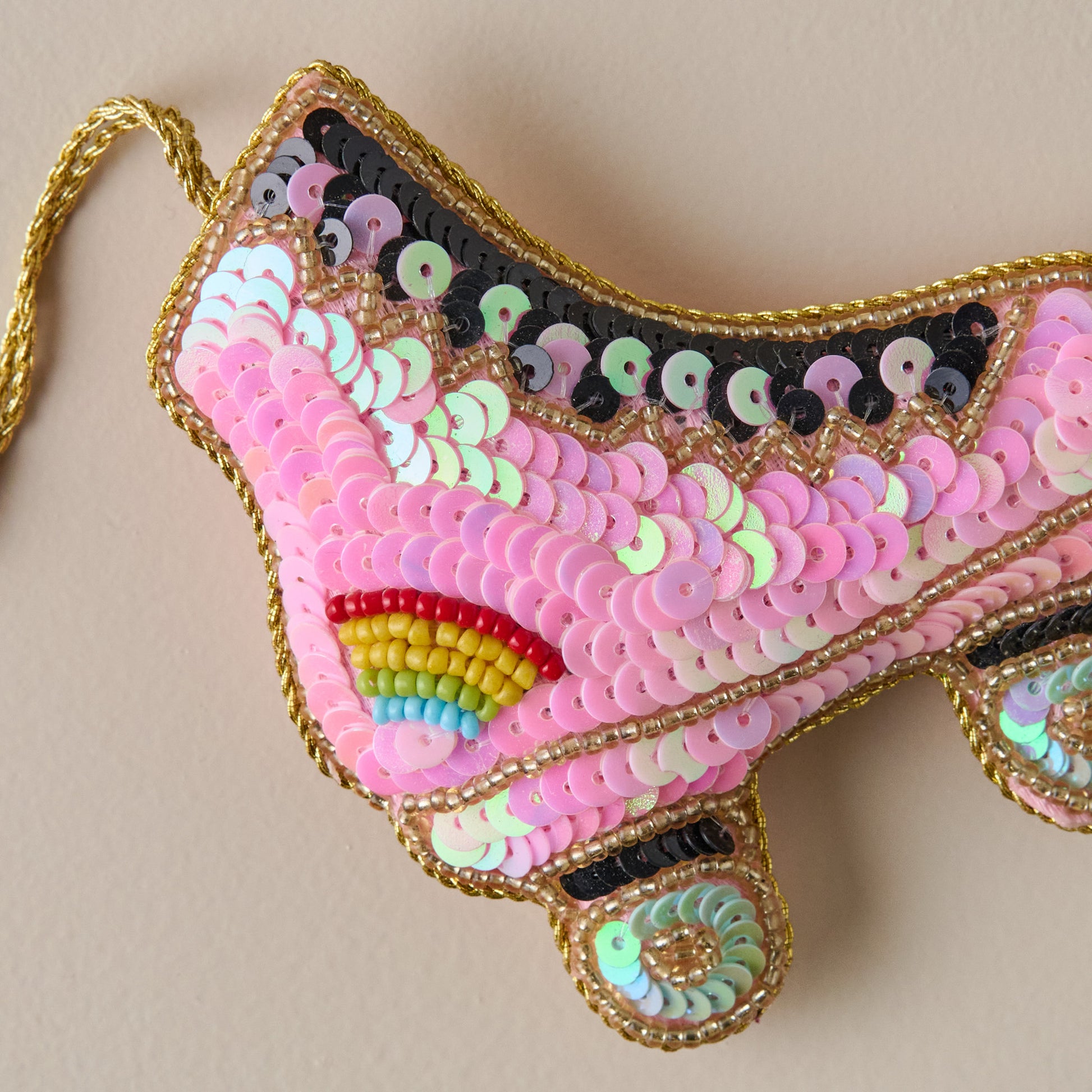Retro Roller Skate Ornament up close