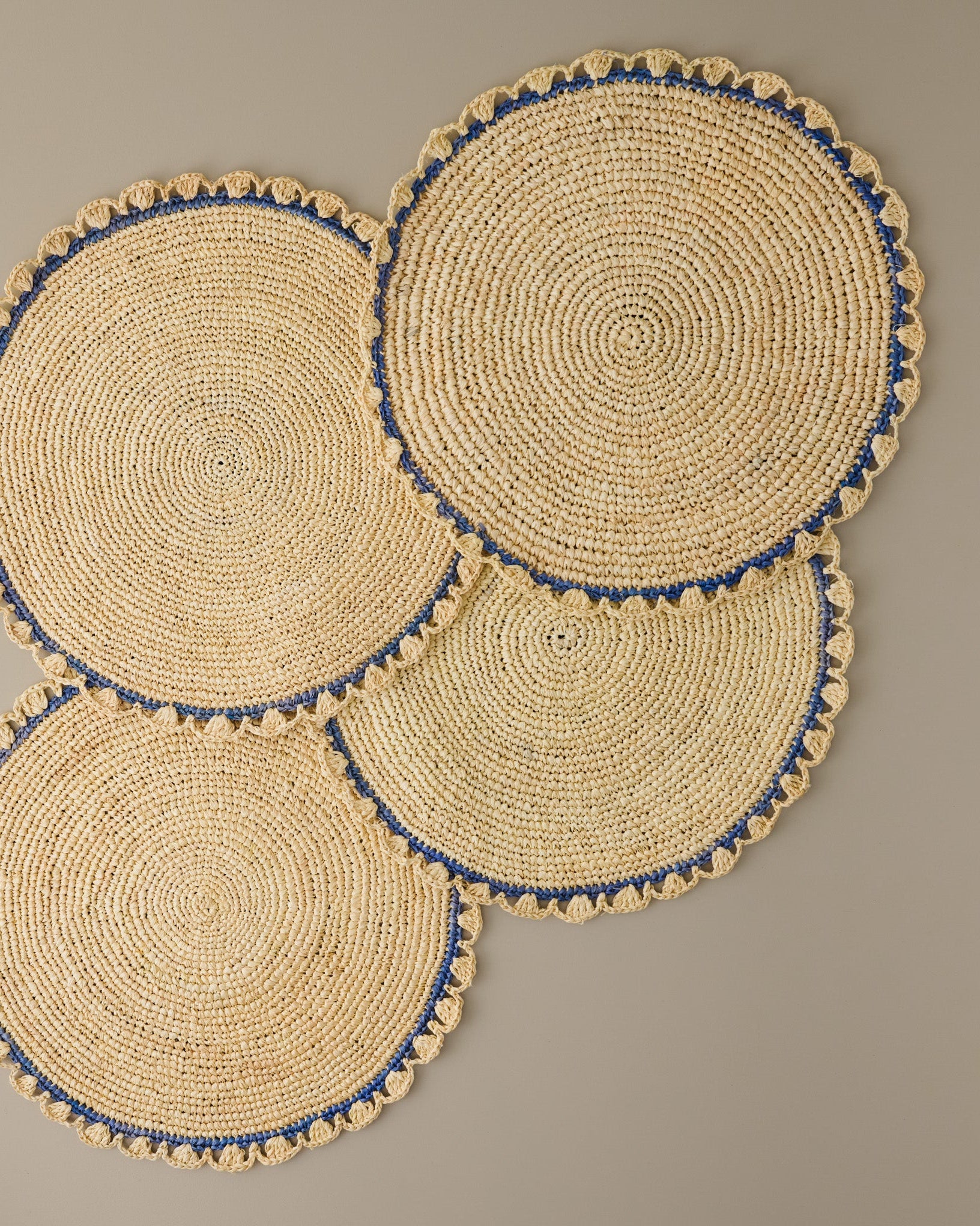 Aura Blue Edge Natural Placemat