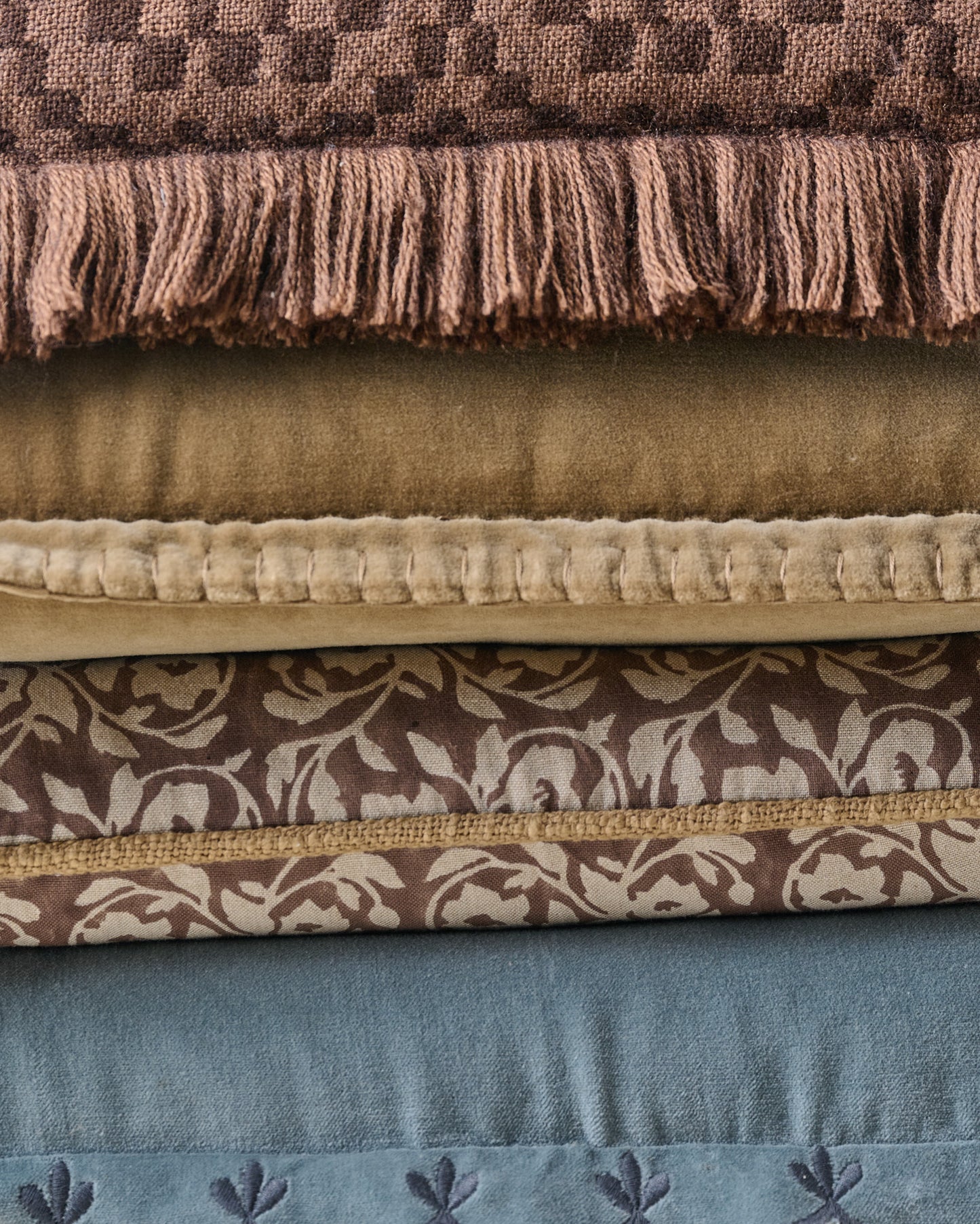 Townes Wheat Velvet Pillow