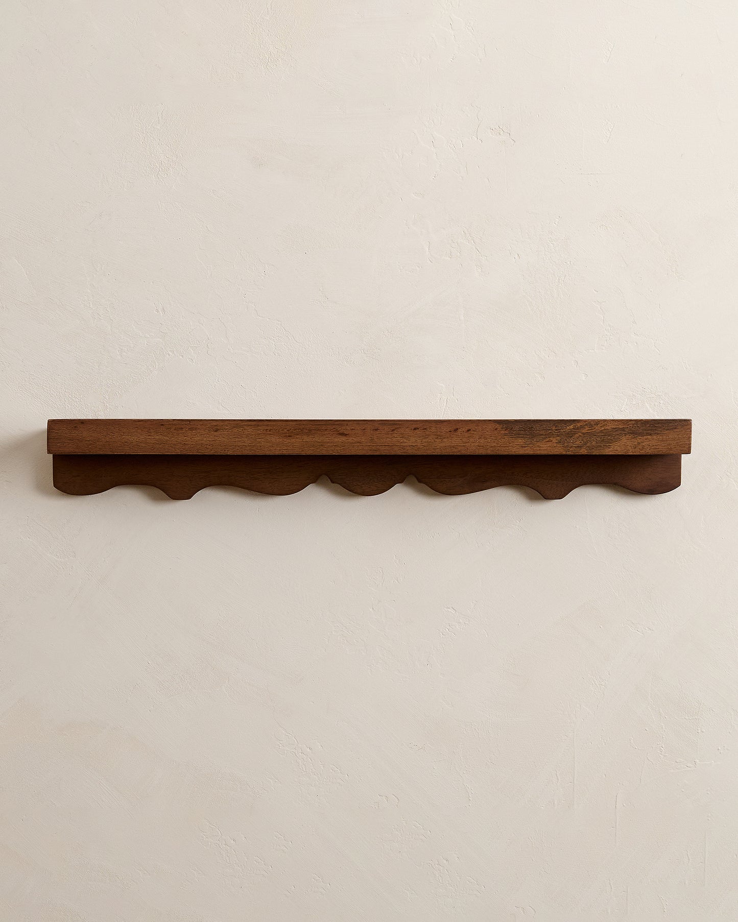 Abigail Vintage Inspired Picture Ledge 25"