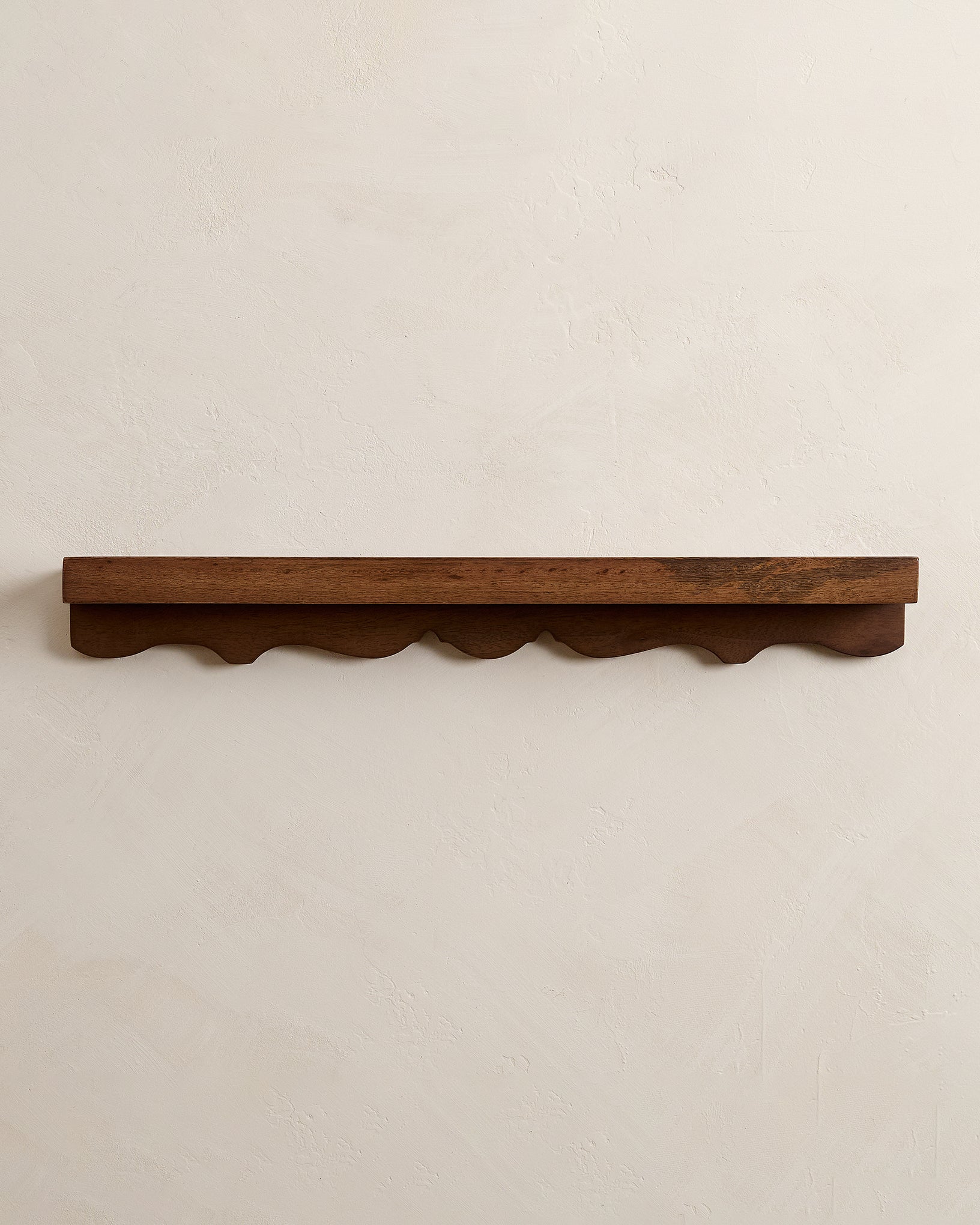 Abigail Vintage Inspired Picture Ledge - 25"