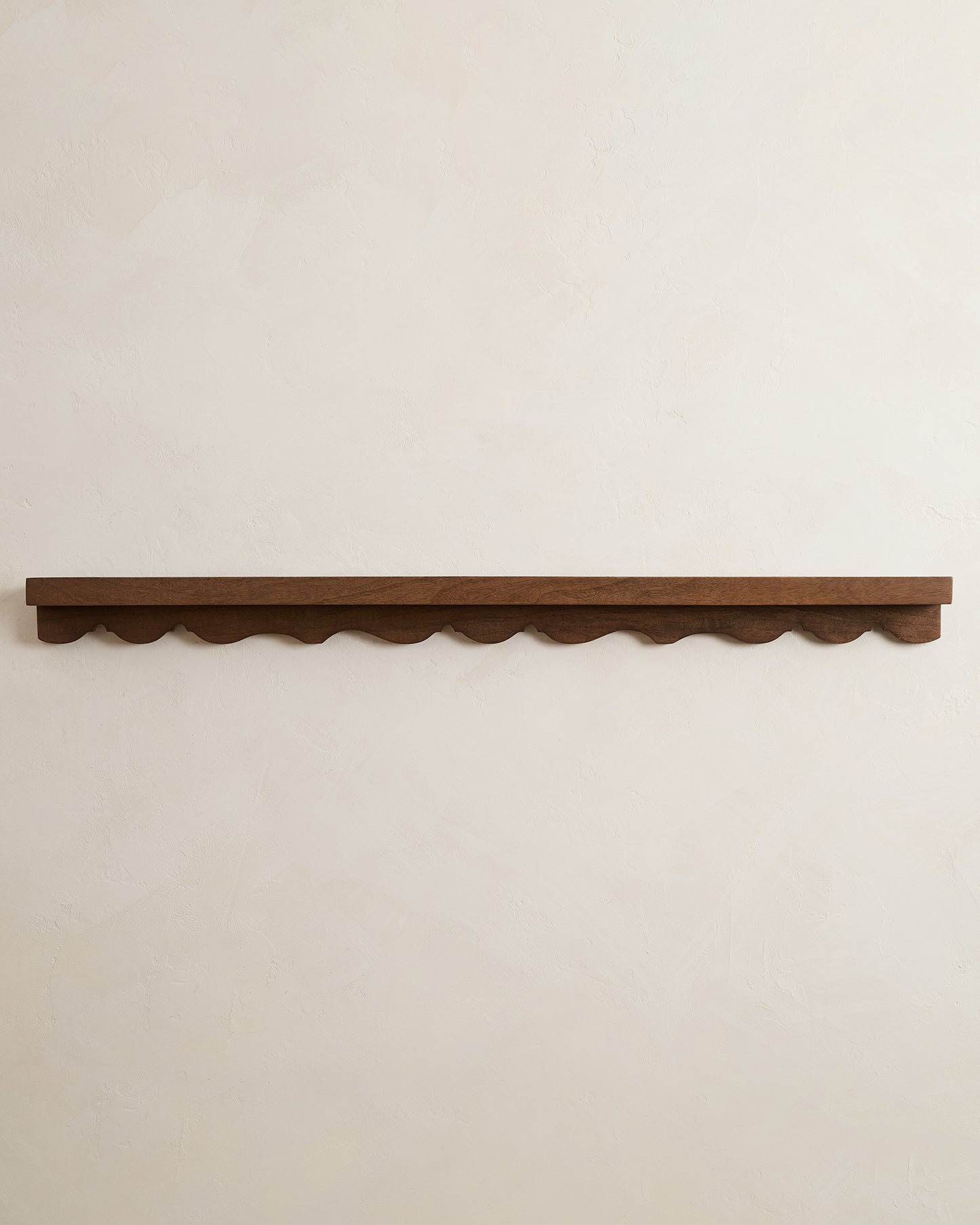 Abigail Vintage Inspired Picture Ledge 45"