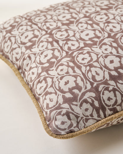 Pivoine Fleurs Pillow (Chestnut)