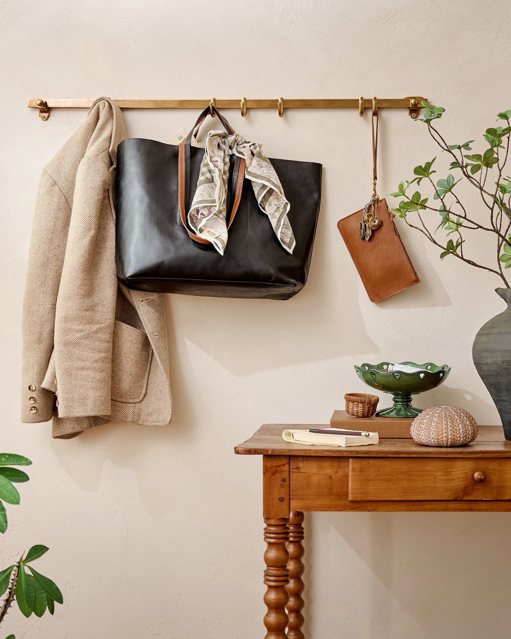 Samuel Vintage Inspired Flat Rail with Hooks shown with decor