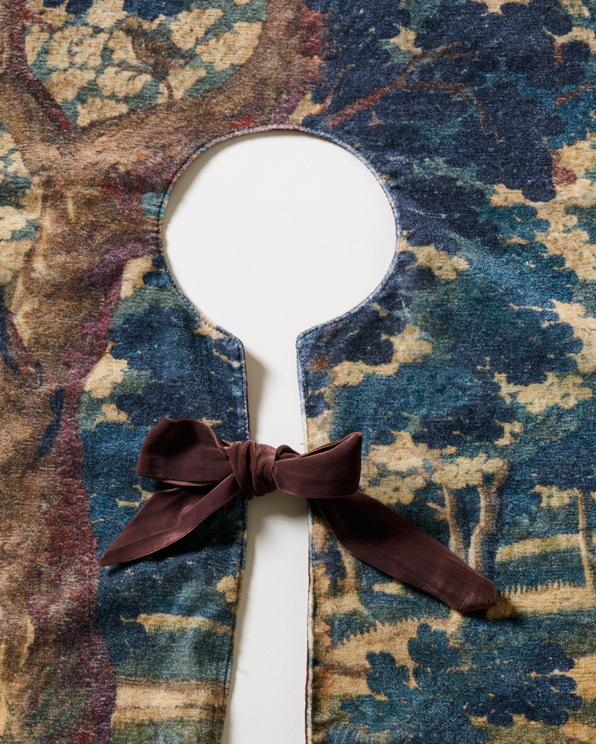 Evergrove Printed Velvet Tree Skirt
