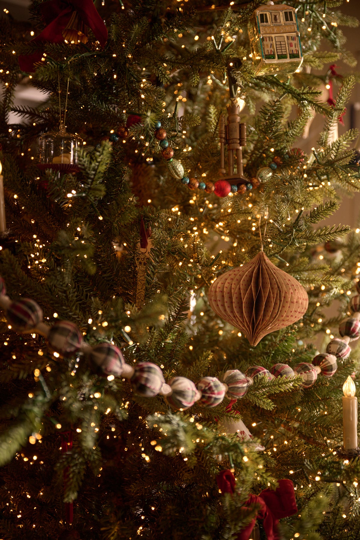 Paper Finial Ornament, Set of 6 on a tree