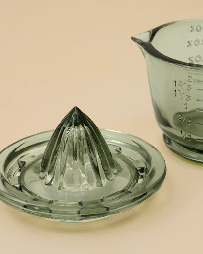 Green Glass Juicer