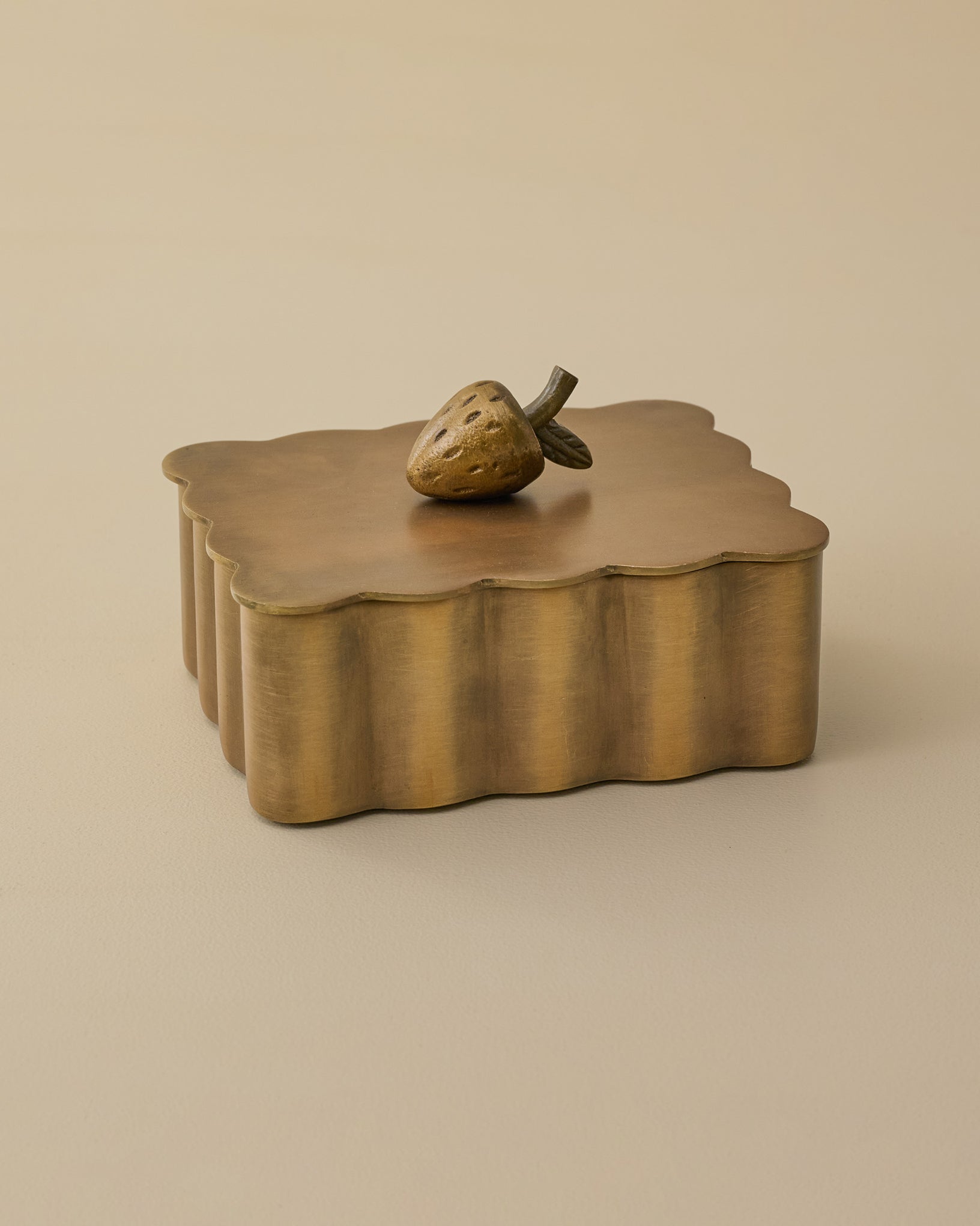 Antiqued Brass Scalloped Box Small