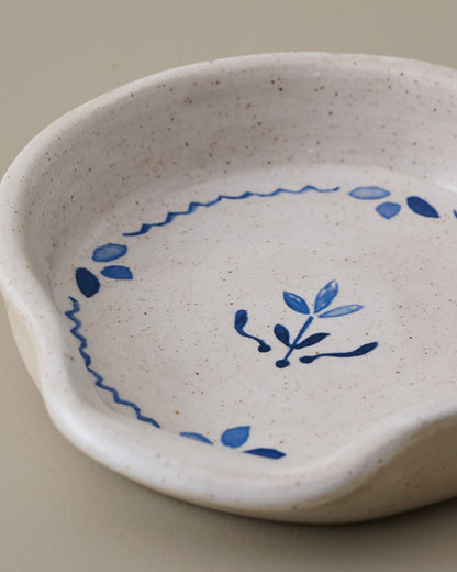 Juliet Ceramic Spoon Rest close up
