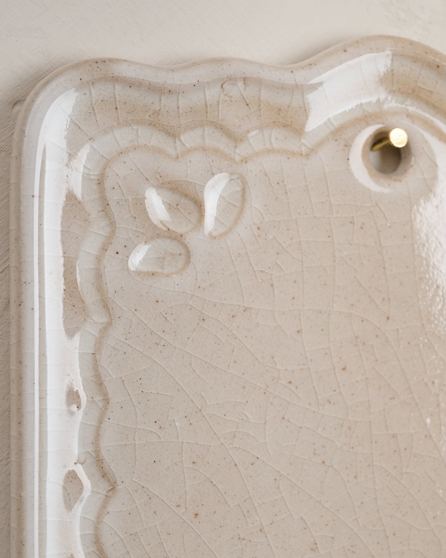 Maddison Debossed Floral Ceramic Wall Pocket