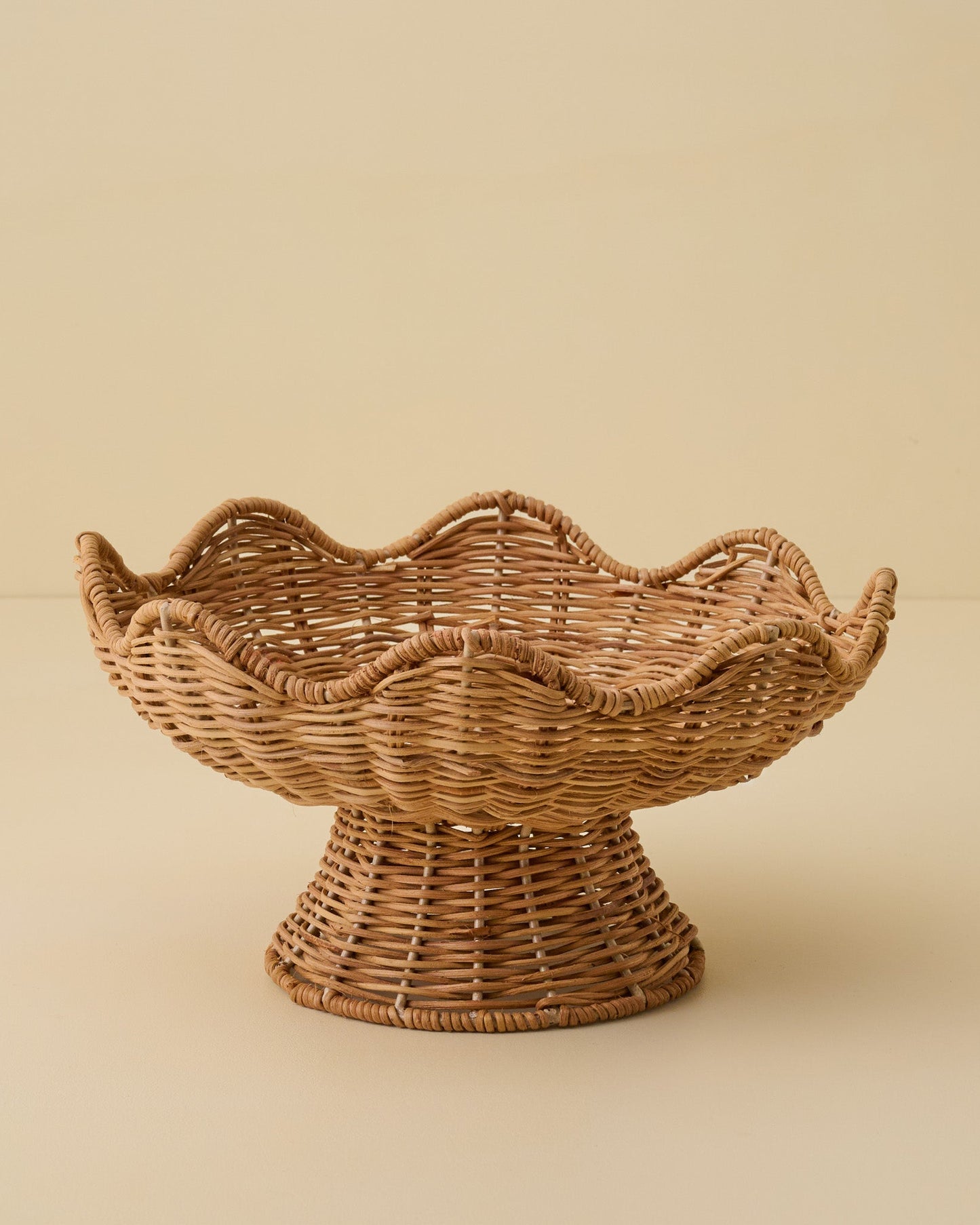 Rattan Scallop Bowl small